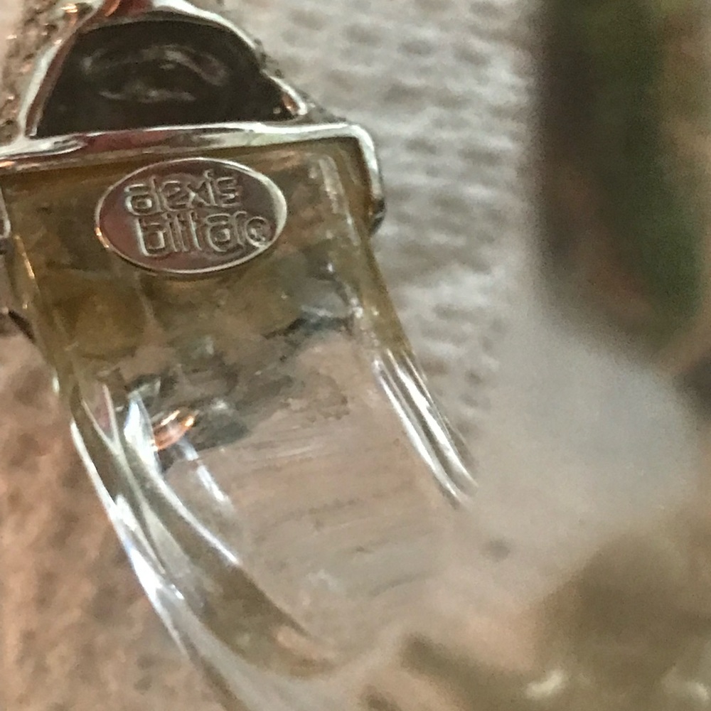 ELEGANT ALEXIS BITTAR CLEAR
LUCITE AND RHINESTONES SLY FOX
HINGED BRACELET - Picture 8 of 8